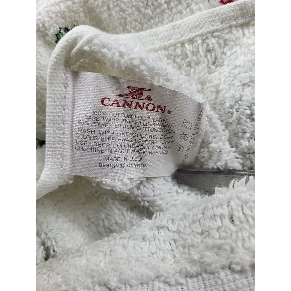 New Vintage Stevens Cannon Christmas Hand Towel Bird Holiday Red Green White USA